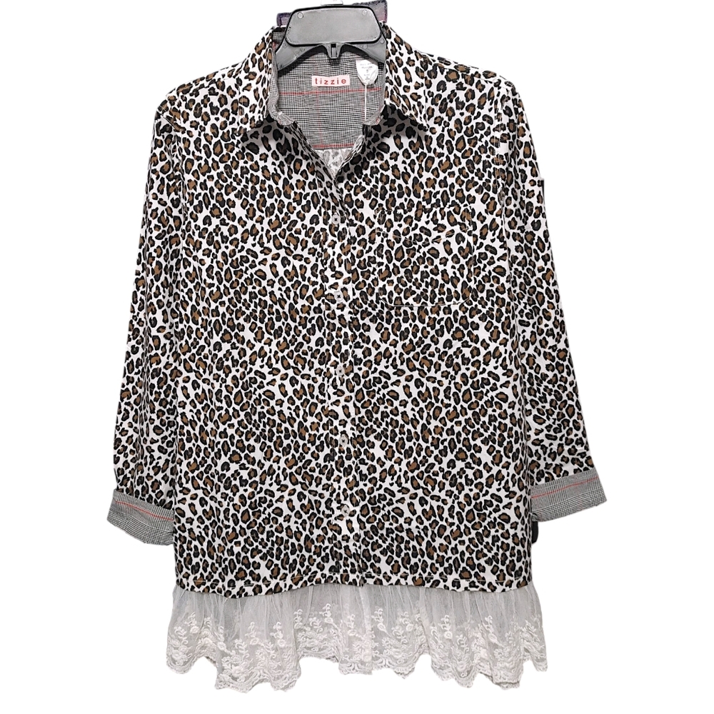 Tizzie Leopard Print Button Up Lace Hem Collared Blouse Top Women Size Small NWT - Picture 12 of 12